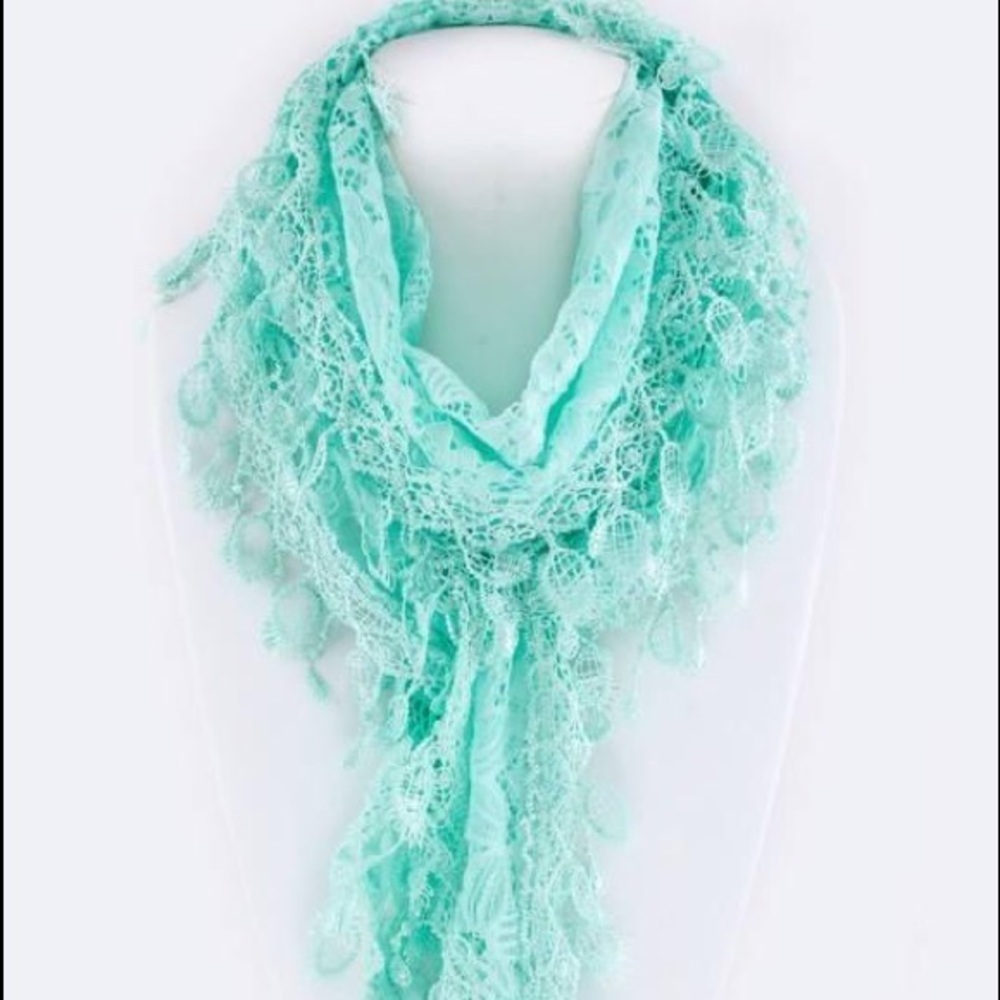 Scarf Antique Fringe Lace